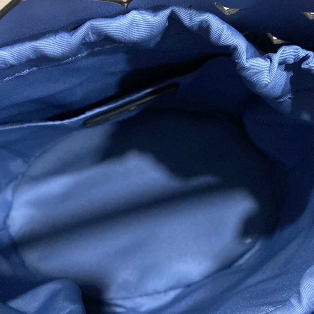Kate Spade Ace Bucket bag optional crossbody - Picture 8 of 13